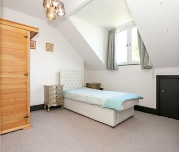 5 bedroom semi-detached house to rent - Photo 3