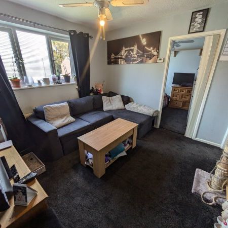 Tollgate Hill 1 bedroom maisonette to rent - Photo 1