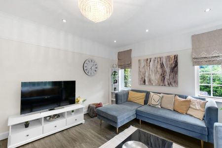 5 bedroom detached house to rent - Photo 3