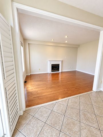 For Lease - 23 Limeridge Street, Aurora, Ontario - Photo 3