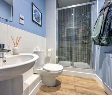 4 bedroom terraced house to rent - Photo 2