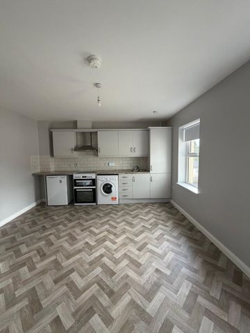 Apt 6, 46 Ogle Street - Photo 4