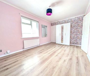 3 bed semi-detached house to rent in TS20 - Photo 6