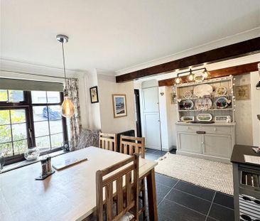 3 bedroom terraced house to rent - Photo 4