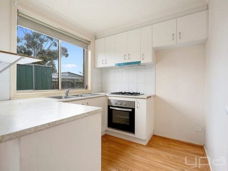 Neat, Low-Maintenance Living in a Convenient Location - Photo 4