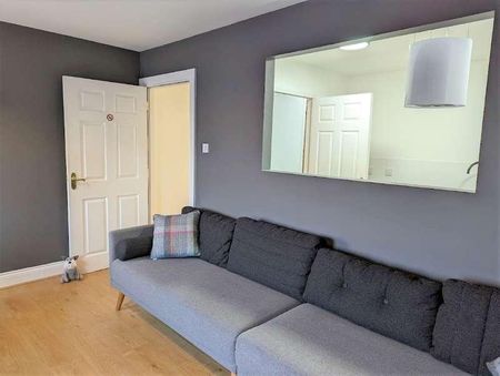 Golden Square, City Centre, Aberdeen, AB10 - Photo 2