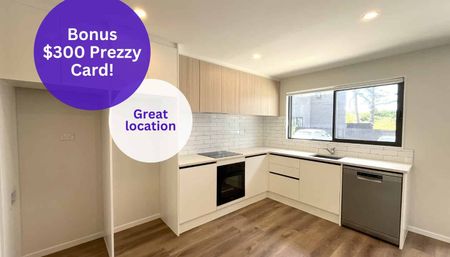 Easy Maintenance 3-Bedroom Townhouse - Photo 5