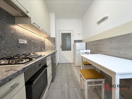 Kiadó felújított lakás - Győr - Fotó 4