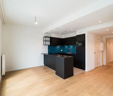 Appartement te huur in Sint-Gillis voor € 1.700 met 2 slaapkamers - foto 2