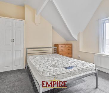 1 bedroom in a house share to rent - Photo 2