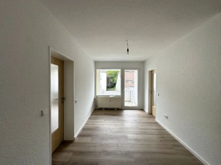 Helle, neu renovierte 3-Zimmerwohnung ca. 82m² mit Balkon in Dortmund-Marten zu vermieten! - Photo 2