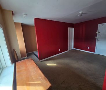 For Lease - 8 Wellington Street Unit# 2, Kawartha Lakes, Ontario - Photo 2