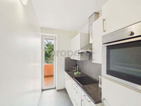 Charming 3.5-room apartment with stylish furnishings in Basel - Photo 5