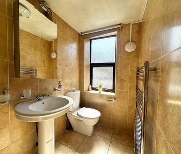 4 bedroom terraced house to rent - Photo 6
