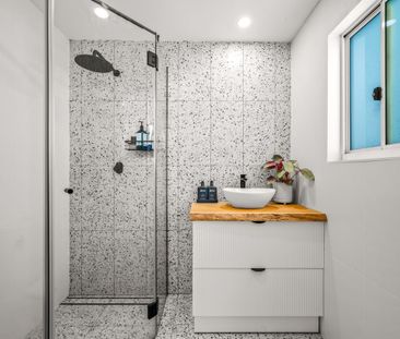 Modern Family Living with Space, Style, and Comfort - Photo 5