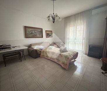 Trilocale in affitto - Photo 2
