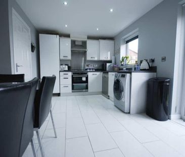 4 bedroom townhouse to rent - Photo 1