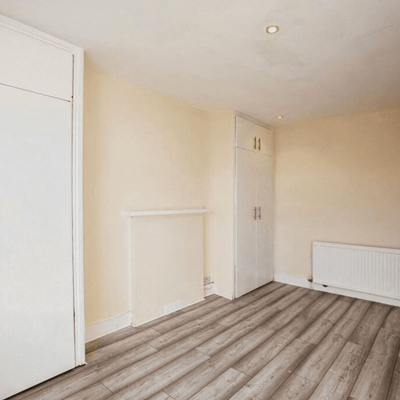 Penge Road, London, SE20 - Photo 1