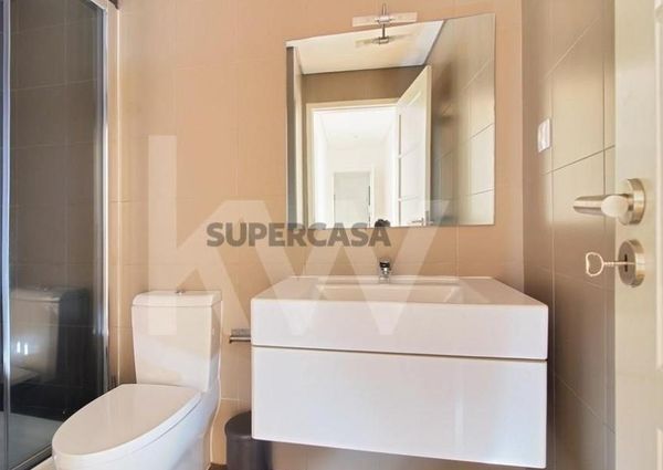 Arrendo Quarto no Roma Areeiro