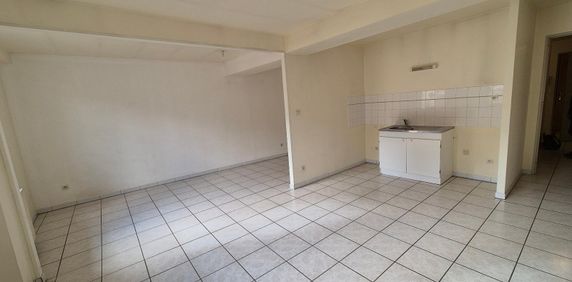 Location Appartement 2 pièces 52m² MACON 71000 - Photo 2