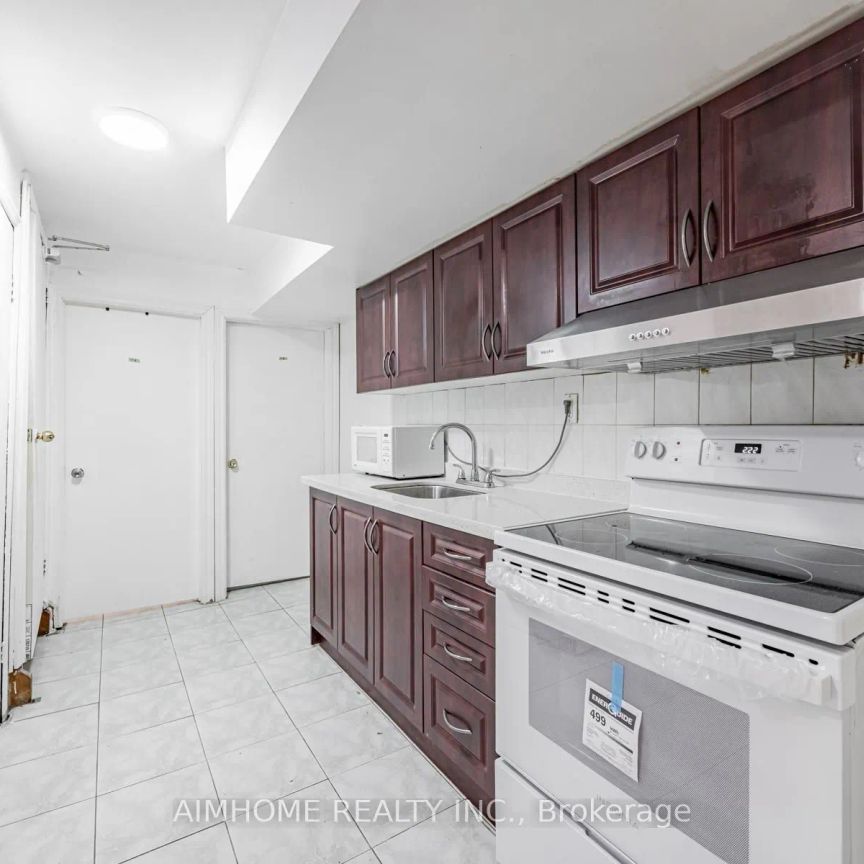 144 Wolseley Street #B3 - Photo 1