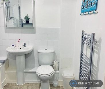 1 bedroom flat to rent - Photo 6