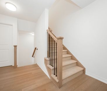 For Lease - 15 KINGS HILL Drive, Brampton, Ontario - Photo 1