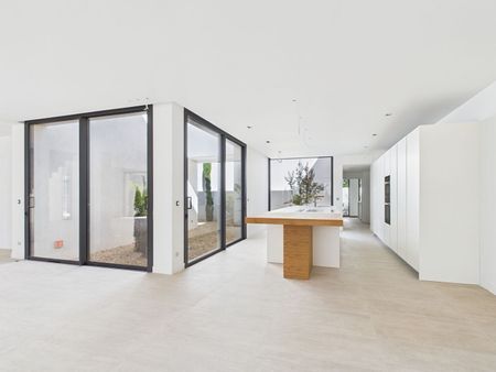 Tout savoir sur cette maison dans le quartier Ceinture-Centre Ville, à Saint-Rémy-de-Provence - Photo 4