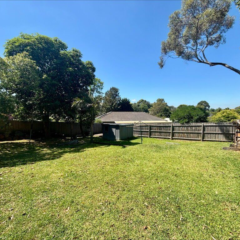 Spacious Four-Bedroom Family Home in a Prime Mooroolbark Location - Photo 1