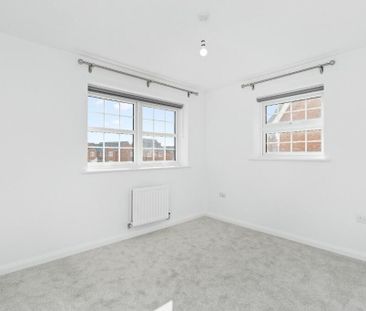 3 bedroom detached house to rent - Photo 3