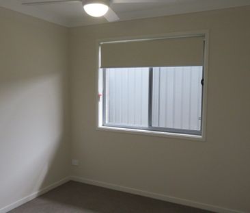 MODERN 2 BEDROOM HOME - Photo 3