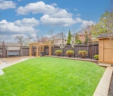 For Lease - 1527 Arrowhead Road, Oakville, Ontario - Photo 1