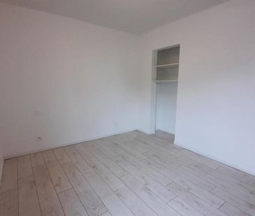 Location Appartement 3 pièces 65m² CASTRES 81100 - Photo 6