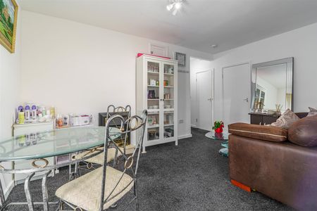 1 bed flat to rent in Beaumont Terrace, Newcastle Upon Tyne, NE3 - Photo 3