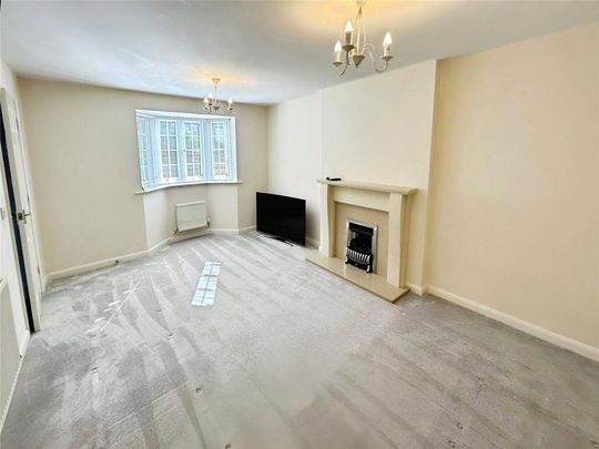 4 bedroom detached house to rent - Photo 1