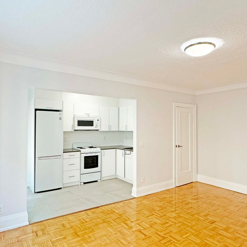 For Lease - 394 Avenue Road Unit# 406, Toronto, Ontario - Photo 1