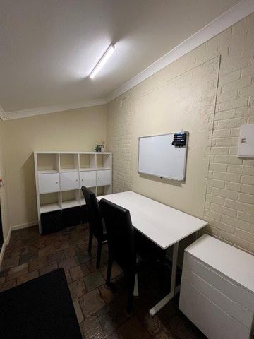 32 Jenkins Avenue - Photo 3