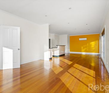 2/114 Peel Street, West Launceston TAS 7250 - House For Rent | Domain - Photo 2