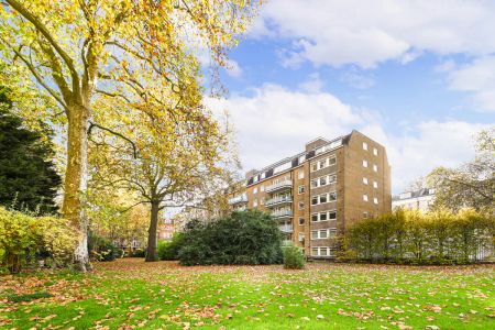 1 bedroom flat in Chelsea - Photo 3