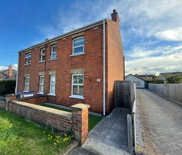 3 bedroom Semi-Detached House to let - Photo 3
