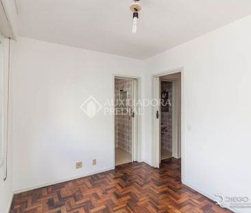 Apartamento com 1 quarto e 42m² para alugar em Centro Histórico, Po... - Photo 6