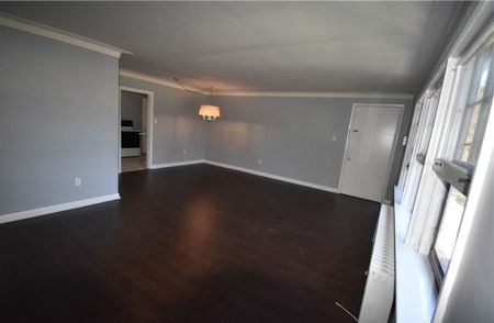 For Lease - 468 BRIDGMAN Avenue Unit# 3, Burlington, Ontario - Photo 4