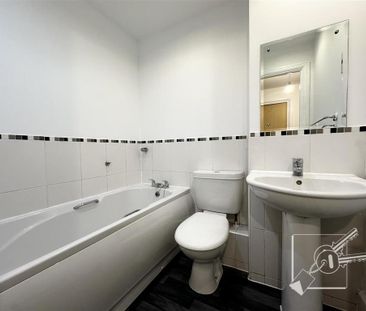 2 bedroom apartment to rent - Photo 6