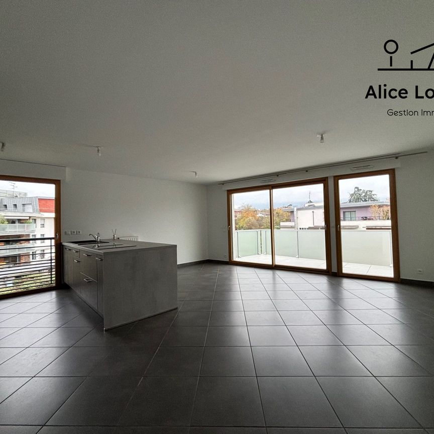 Location Appartement 4 pièces 85m² THONON LES BAINS 74200 - Photo 1