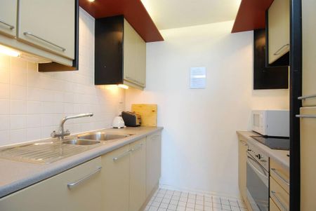 1 bedroom flat to rent - Photo 4