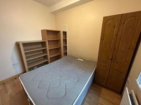 Great Apartment, 41A Agincourt Avenue, Queens Quarter, Belfast, BT7 1QA - Photo 2