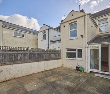 2 bedroom terraced house to rent - Photo 4