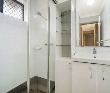 Spacious Villa Conveniently Located - Photo 1