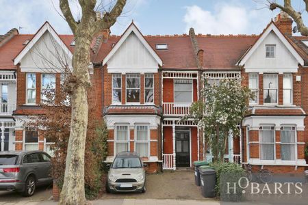 3 bedroom flat to rent - Photo 2