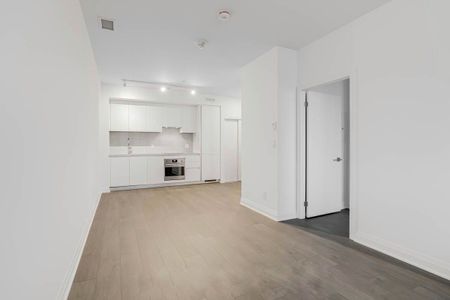 For Lease - 4015 The Exchange N/A Unit# 3811, Mississauga, Ontario - Photo 5